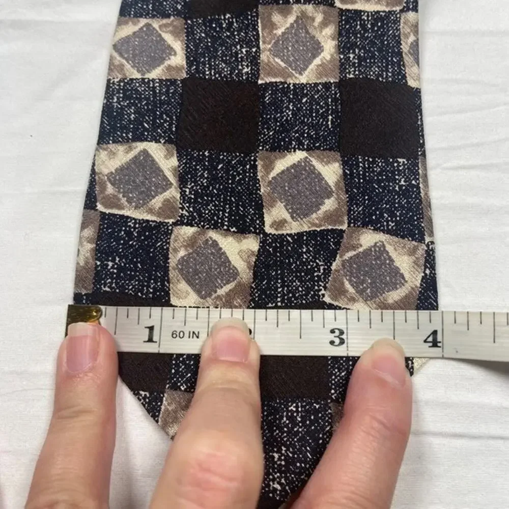 Bachrach Italian Silk Necktie Hand Crafted in Canada Patterned